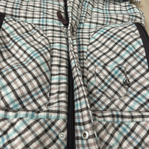 Volcom winter vest - Picture 4 of 9